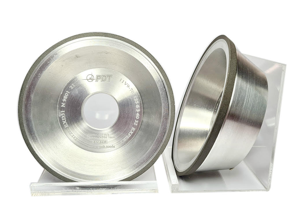 Rueda diamante 11V9-70, D125, U6, X3, T40, H32, D126(#120-140), EXPERT, liga EXD31, ideal para rectificado y afilado en seco de htas. de carburo.