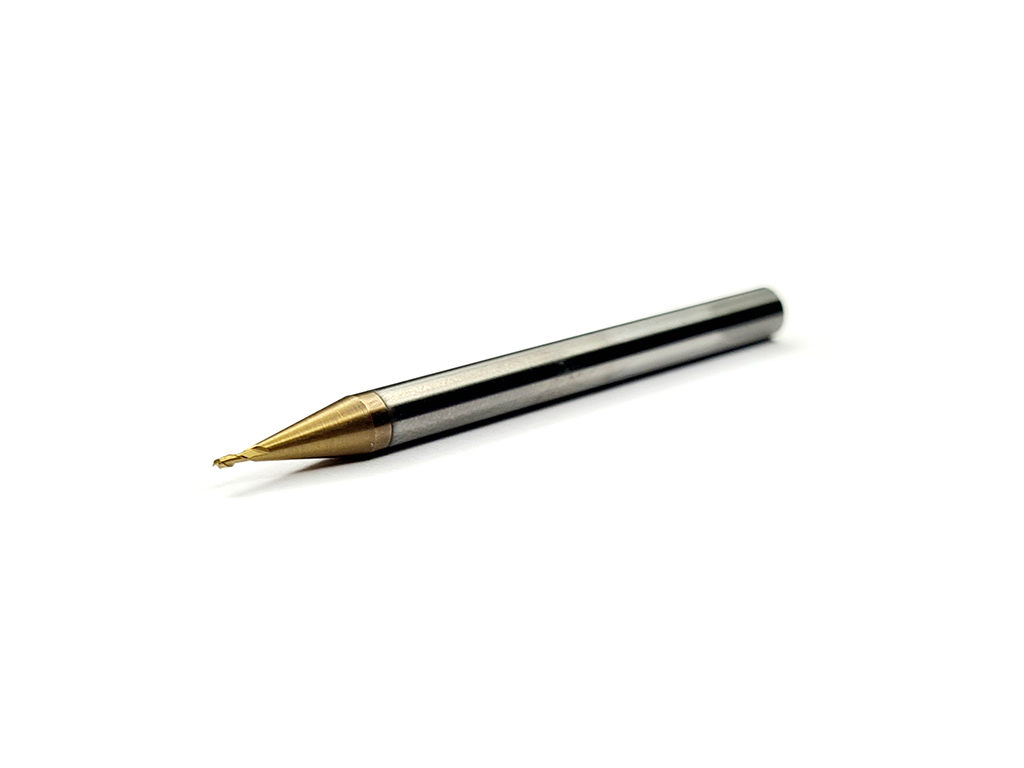 Cortador recto, 2 filos, 35°, 65 HRC, Ø0.8 x 1.6LC x 50LT, vástago 4 (mm), Top TiAlN maquinado en seco, alta velocidad.