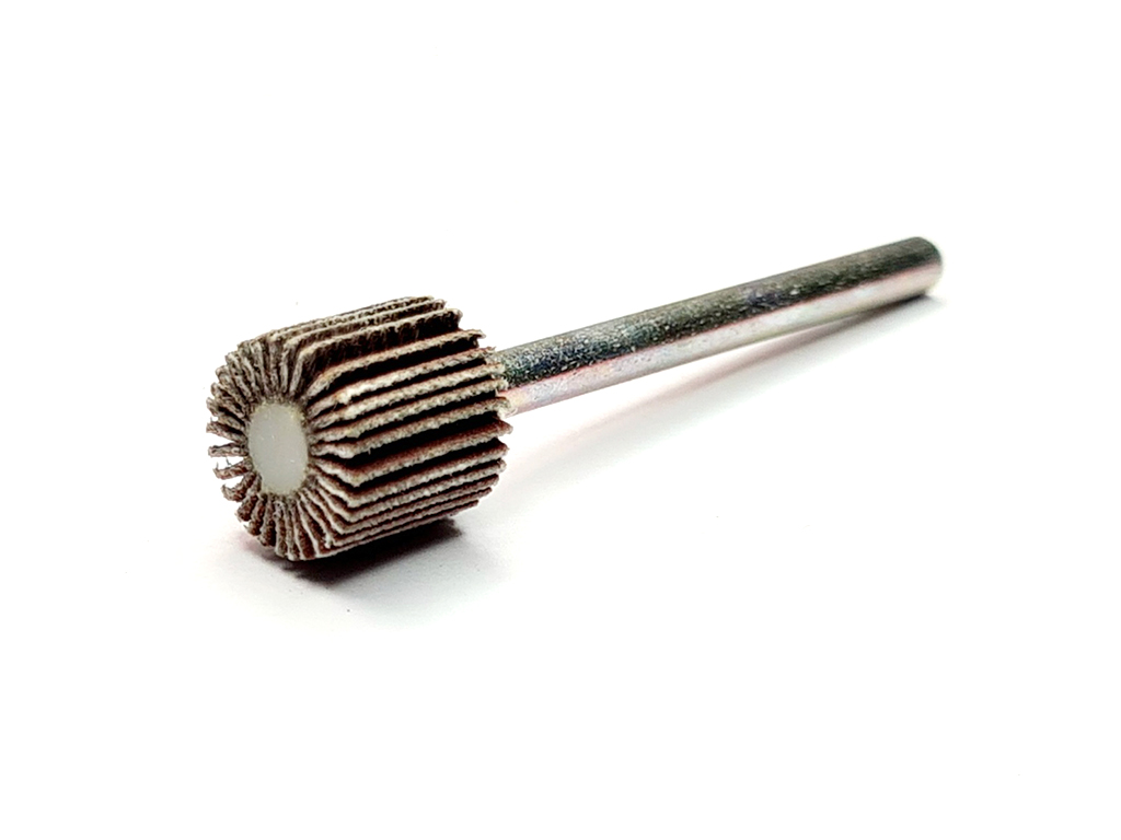 Flap de lija #320 , Ø10 X 10mm de largo, vástago 3.175mm.