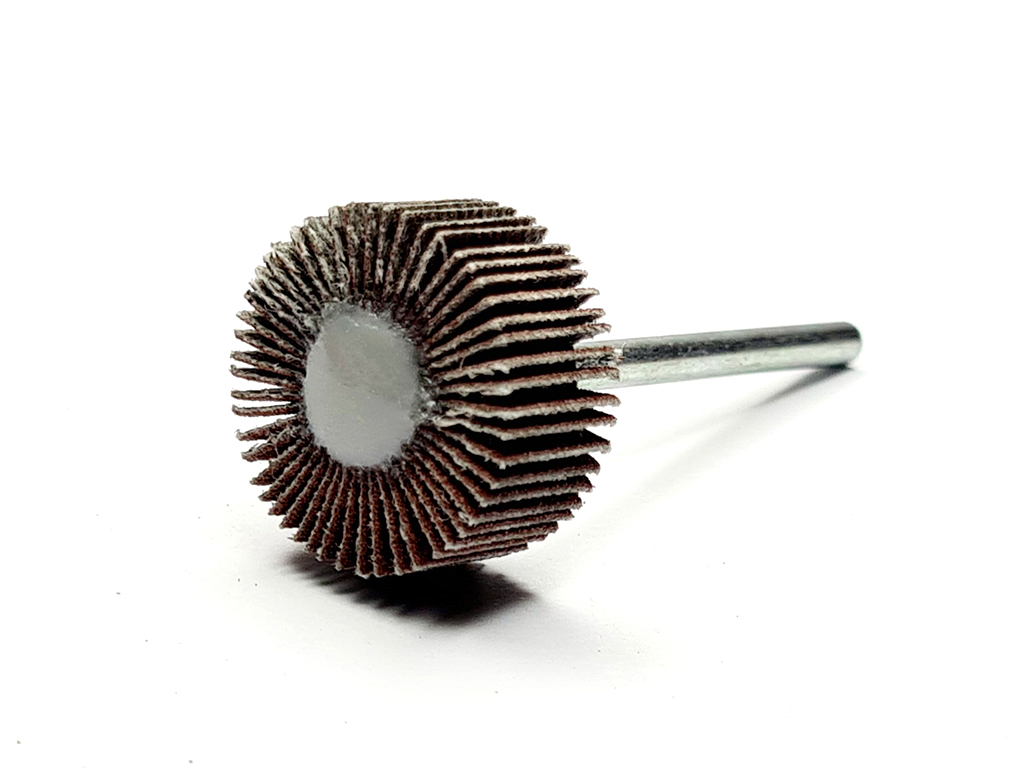 Flap de lija #180, Ø20 X 10mm de largo, vástago 3mm