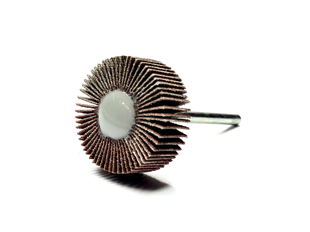 Flap de lija #120, Ø25 X 10mm de largo, vástago 3mm