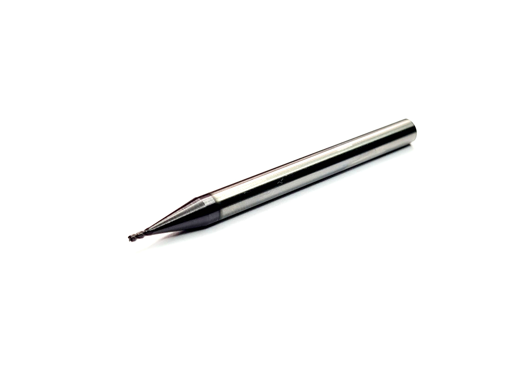 Cortador recto, 4 filos, 30°, 55 HRC, Ø1 x 2LC x R0.2 x 50LT, vástago 4 (mm), Nano TiaLN para maquinado en general en aceros.