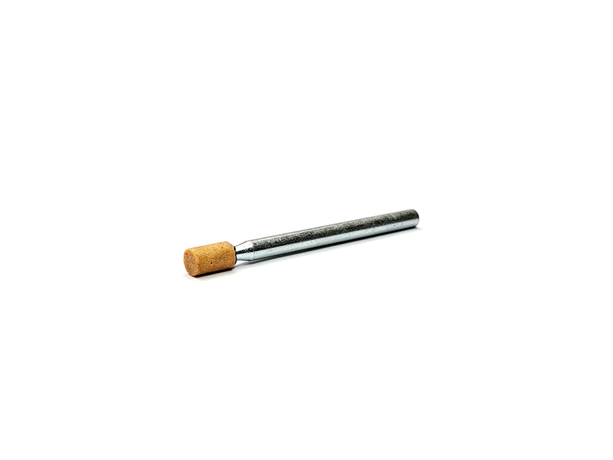 Punta (AO vitrificado), c/rojo, #120, cilindrica recta tipo W149, Ø5/32 x 1/4, para desbaste en aceros endurecidos, vástago 1/8", max rpm: 90,750